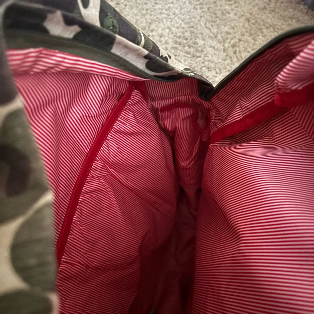 Backpack - Picture 4 of 5